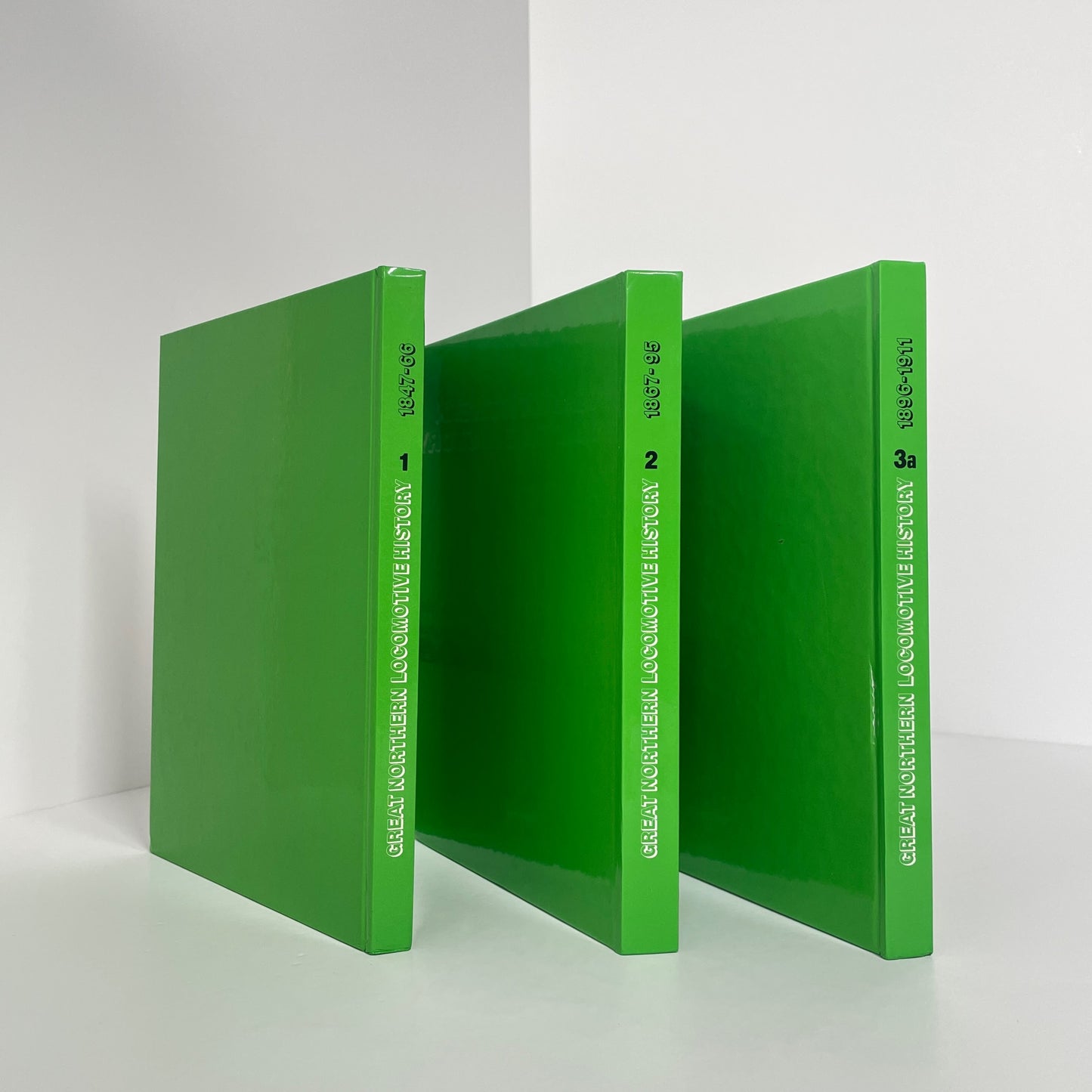 Great Northern Locomotive History, Vols 1 (1847-66), 2 The Stirling Era (1867-95) & 3a The Ivatt Era (1896-1911); Grover, N