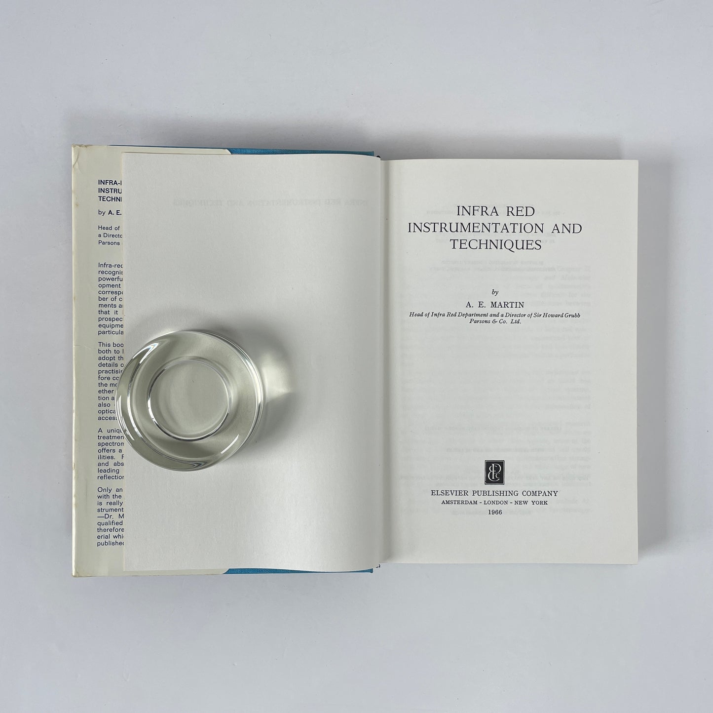 Infra-red Instrumentation And Techniques; Martin, A E