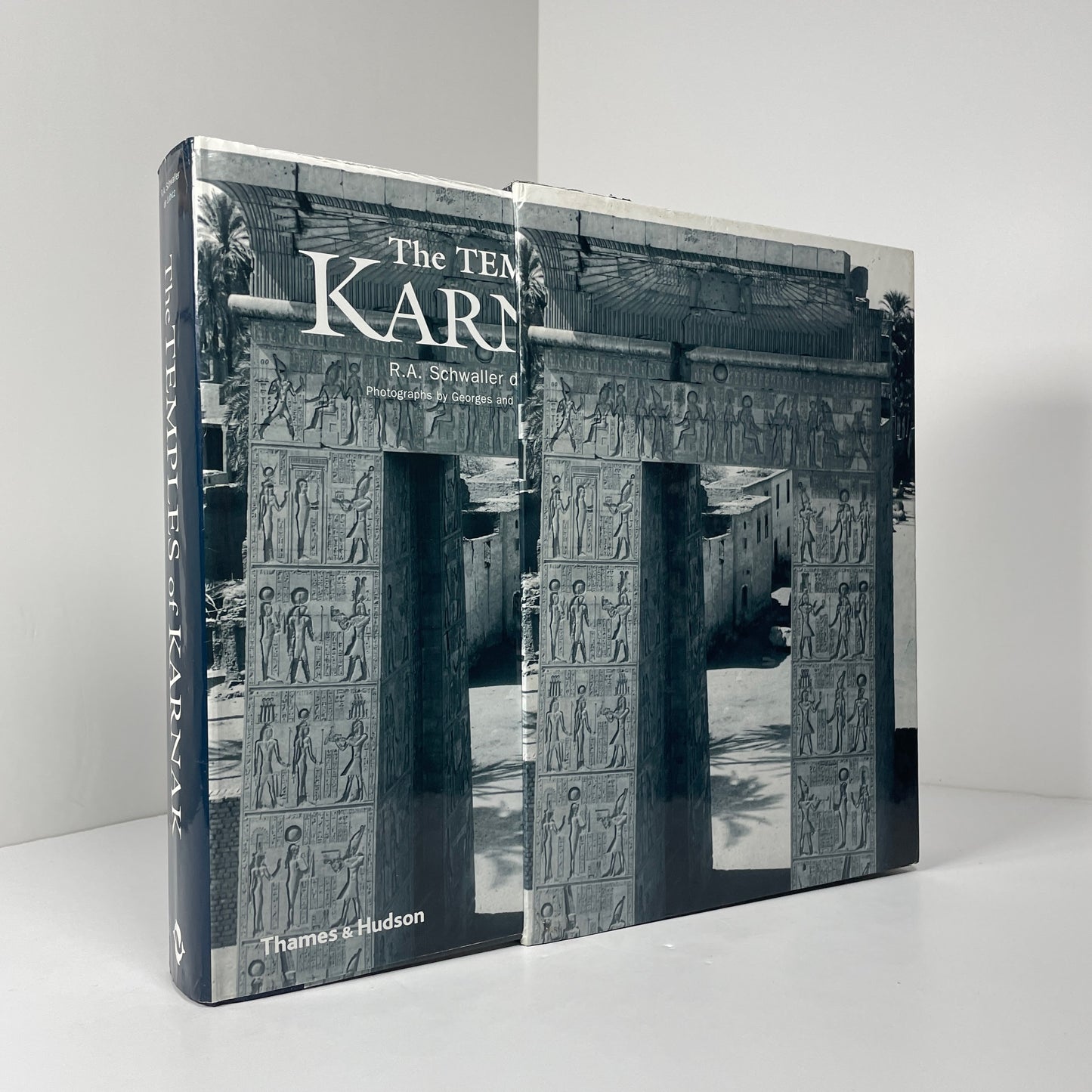 The Temples Of Karnak; de Lubicz, R.A.Schwaller