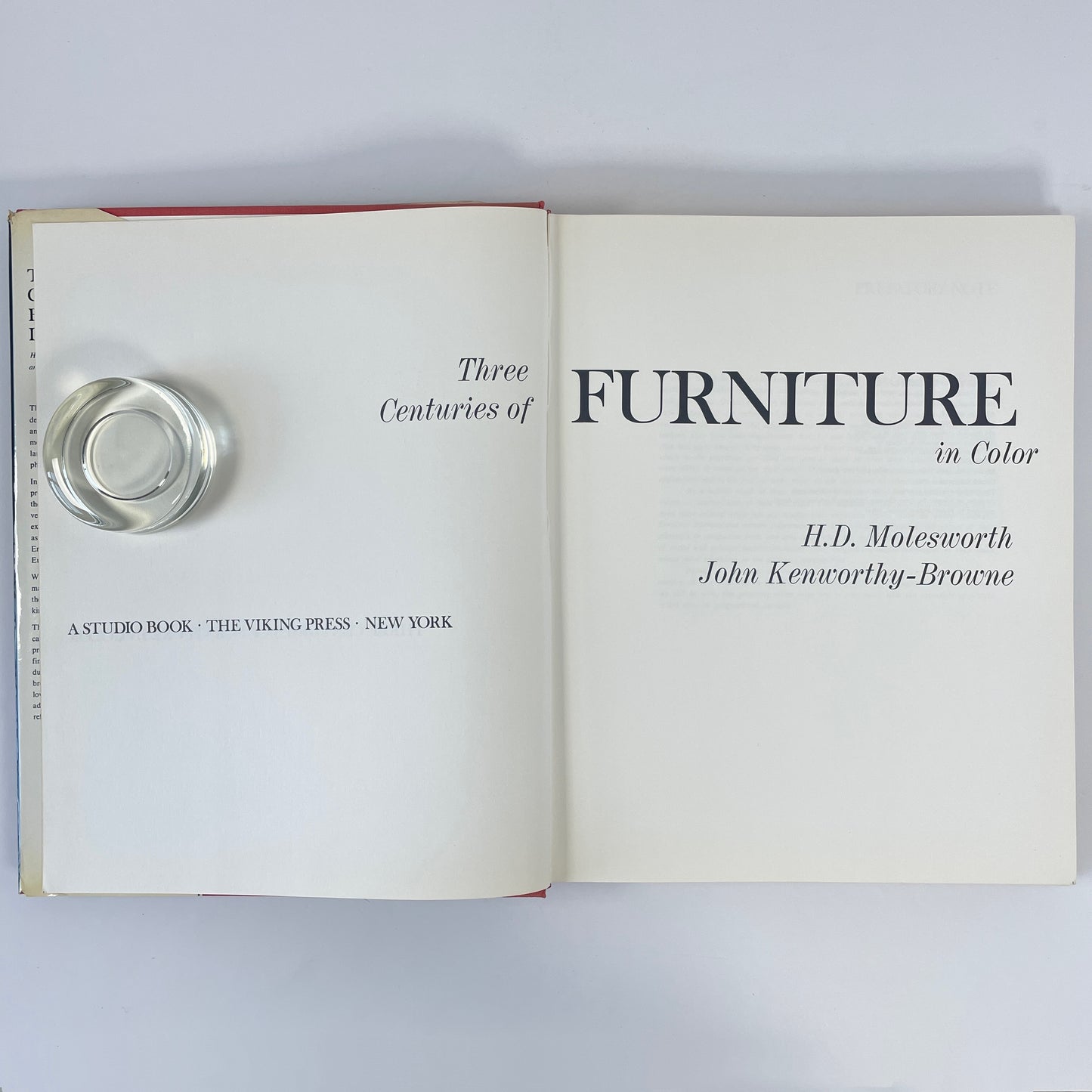 Three Centuries of Furniture in Colour; Molesworth, H D; Kenworthy-Browne, John