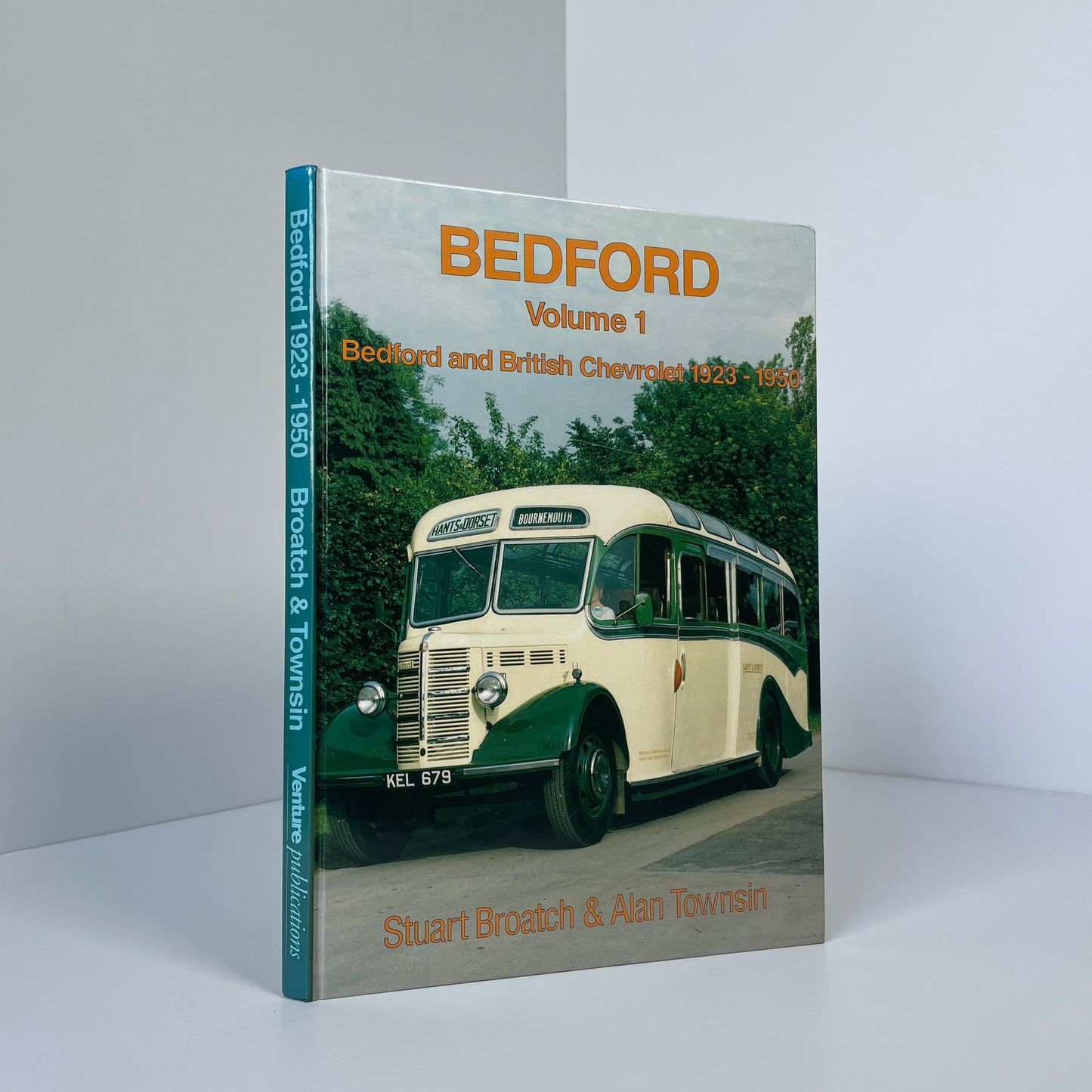 Bedford 1923-1950, Volume 1 & 2; Broatch, Stuart; Townsin, Alan