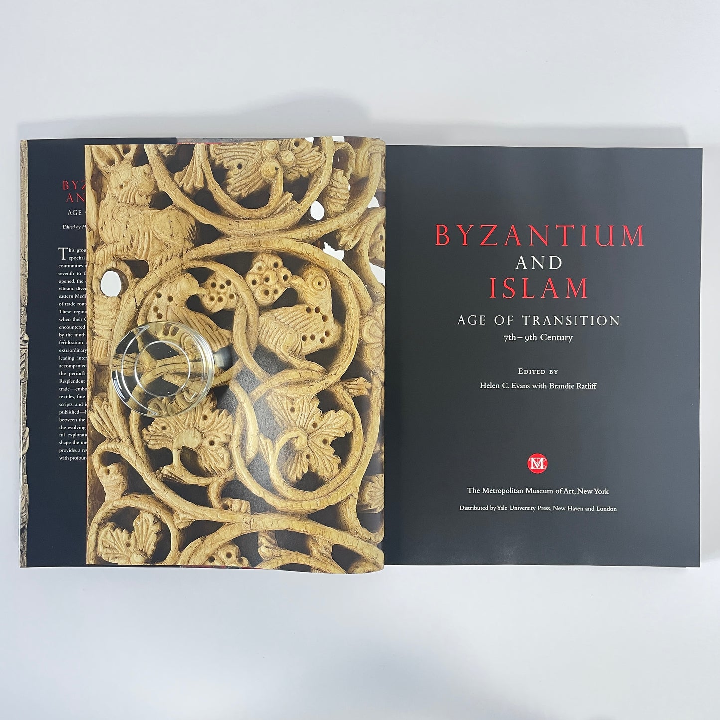 Byzantium And Islam Age Of Transition; Evans, Helen C; Ratliff, Brandie