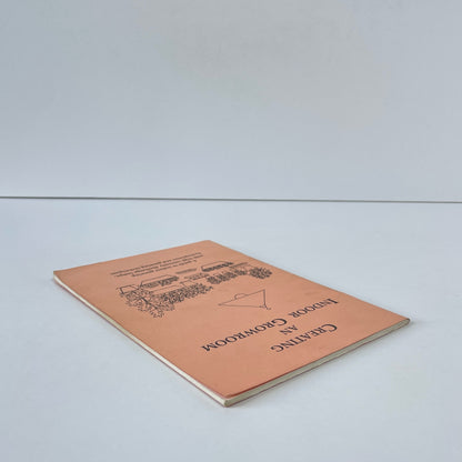 Creating An Indoor Growroom, A Guide To Indoor Growing With High Intensity Discharge Lamps, Hydroponics And Growing Techniques; Meliniotis, Chris