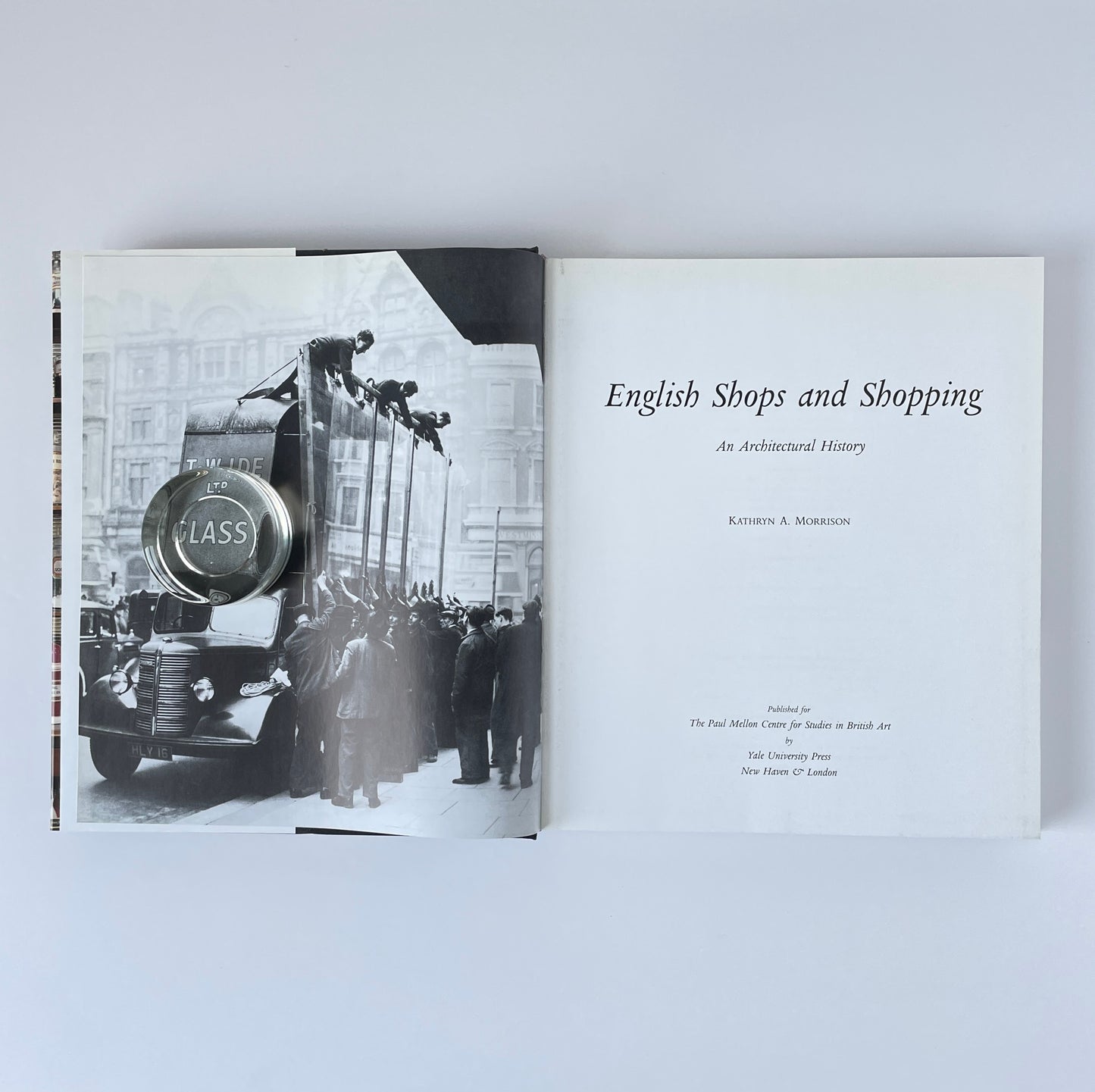 English Shops And Shopping; Morrison, Kathryn A