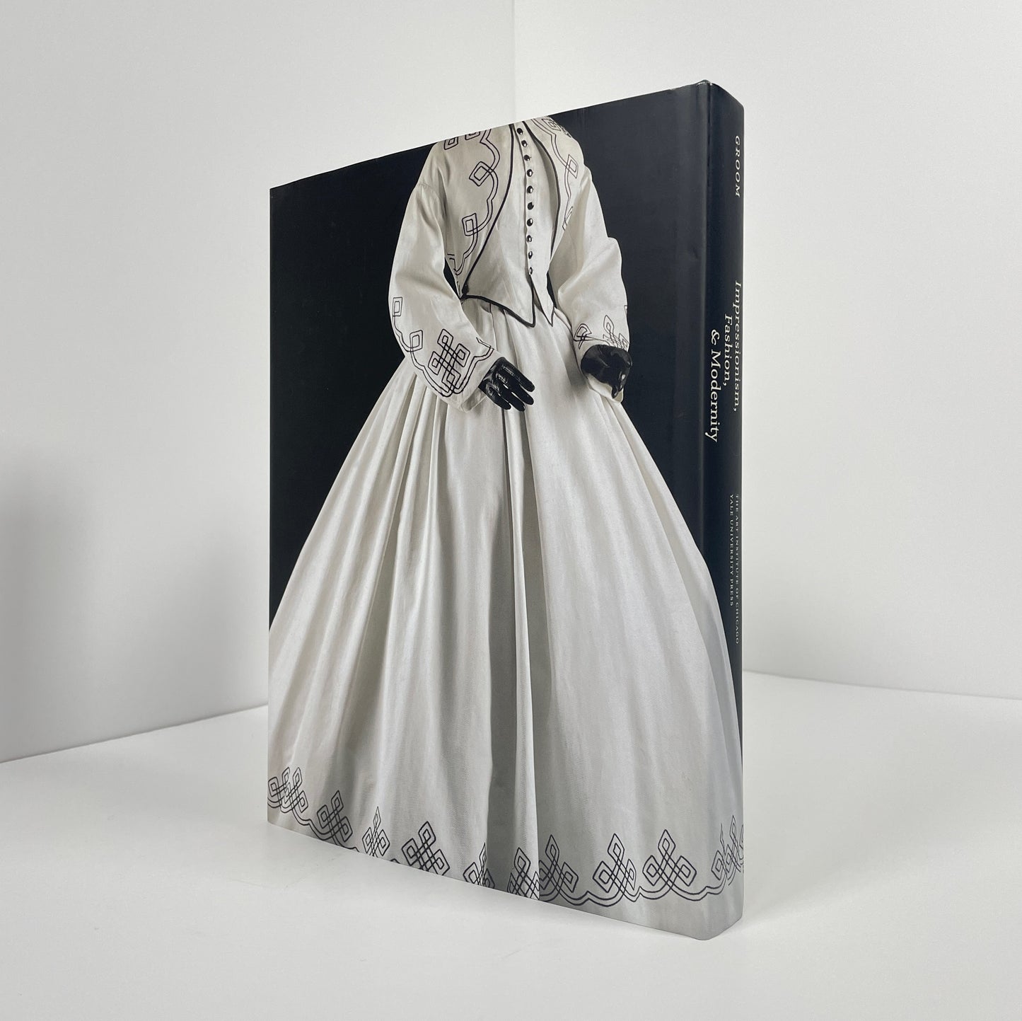 Impressionism, Fashion, & Modernity; Groom, Gloria