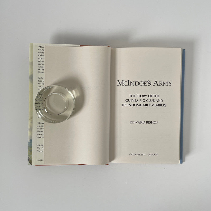 McIndoe's Army, The Story Of The Guinea Pig Club; Bishop, Edward