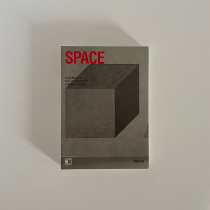 Space From Maxxi's Collections Of Art And Architecture Chiodi Dardi Soft cover Book