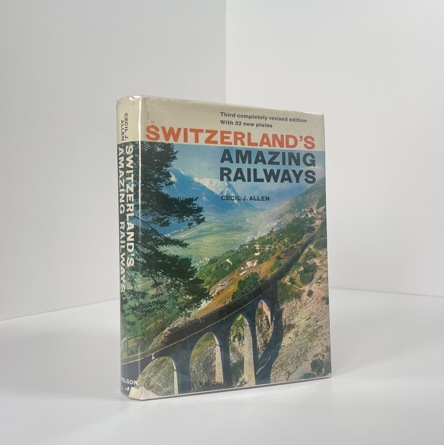Switzerland's Amazing Railways; Allen, Cecil J; Edited by