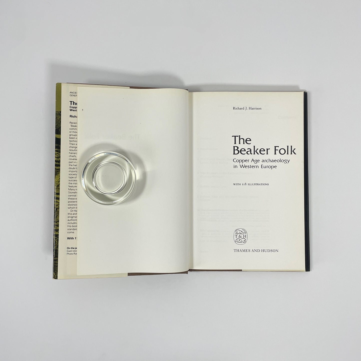 The Beaker Folk, Copper Age Archaeology In Western Europe; Harrison, Richard J