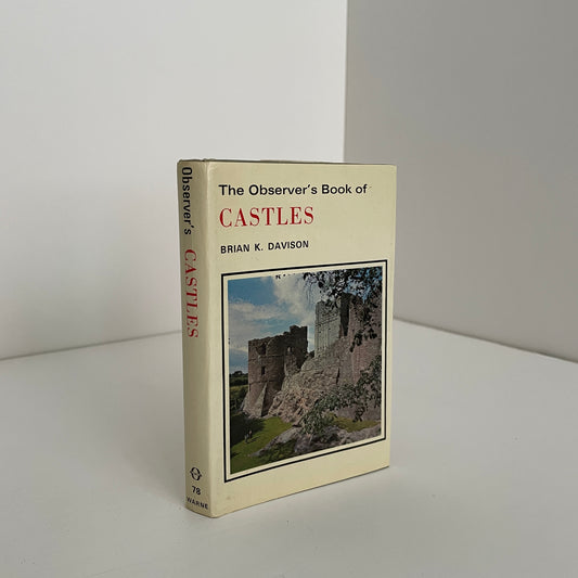 The Observer's Book Of Castles; Davison, Brian K.