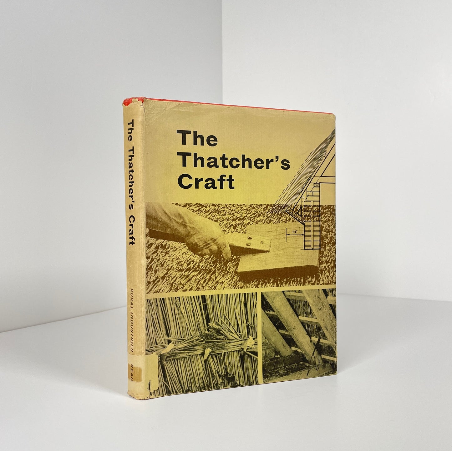 The Thatcher's Craft; Rural Industries Bureau