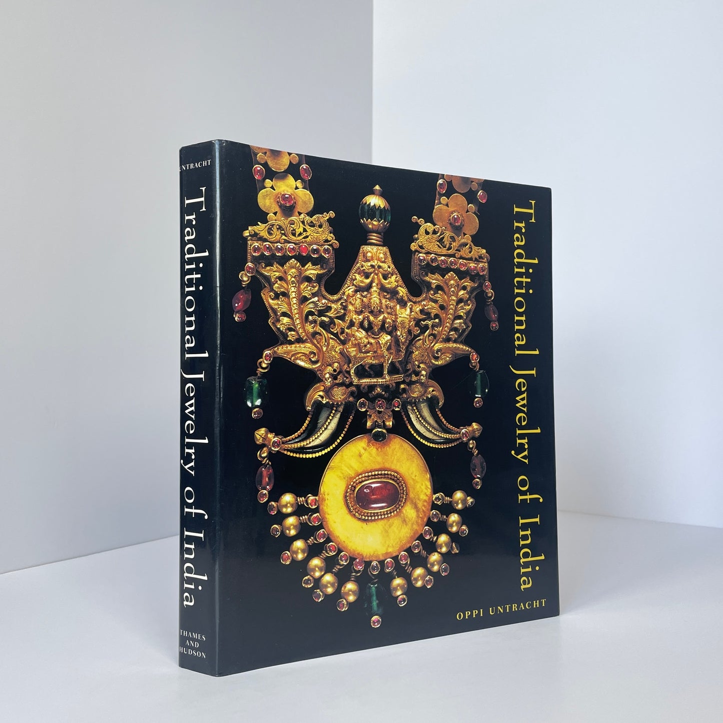 Traditional Jewelry Of India; Untracht, Oppi