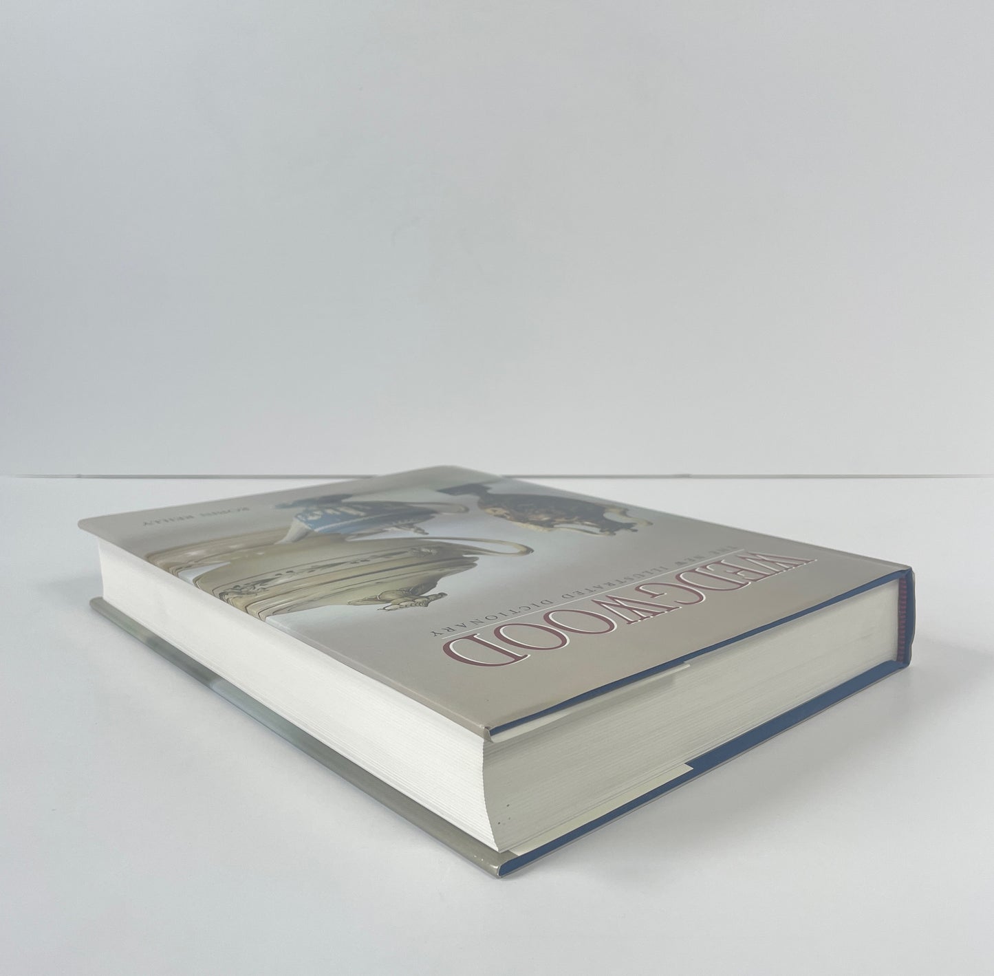 Wedgwood, The New Illustrated Dictionary; Reilly, Robin