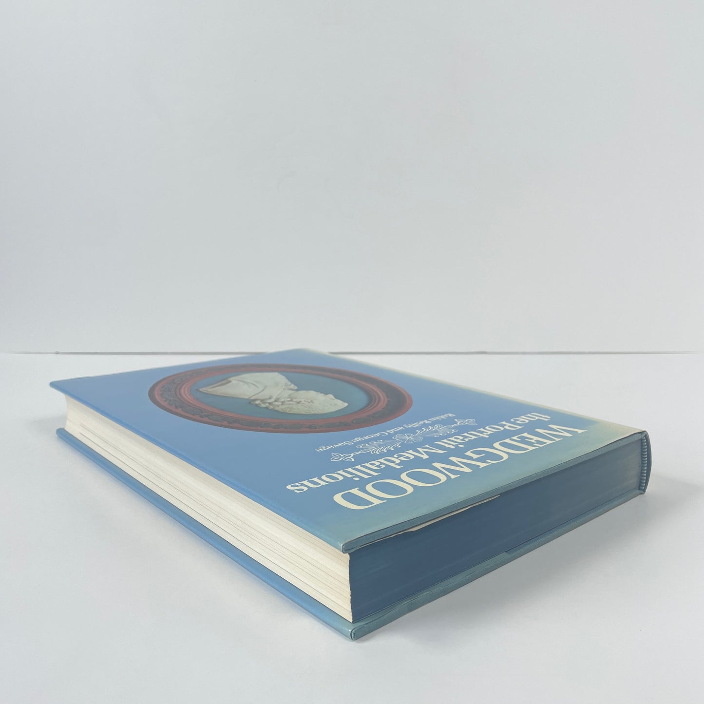 Wedgwood, The Portrait Medallions; Reilly, Robin; Savage, George