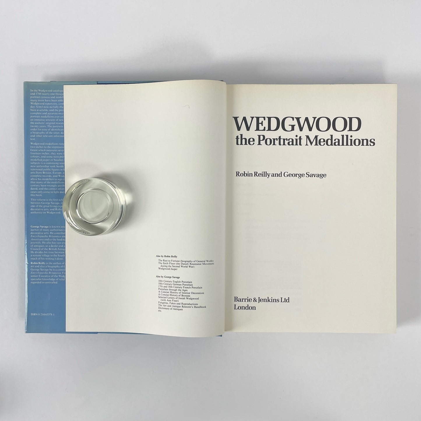 Wedgwood, The Portrait Medallions; Reilly, Robin; Savage, George